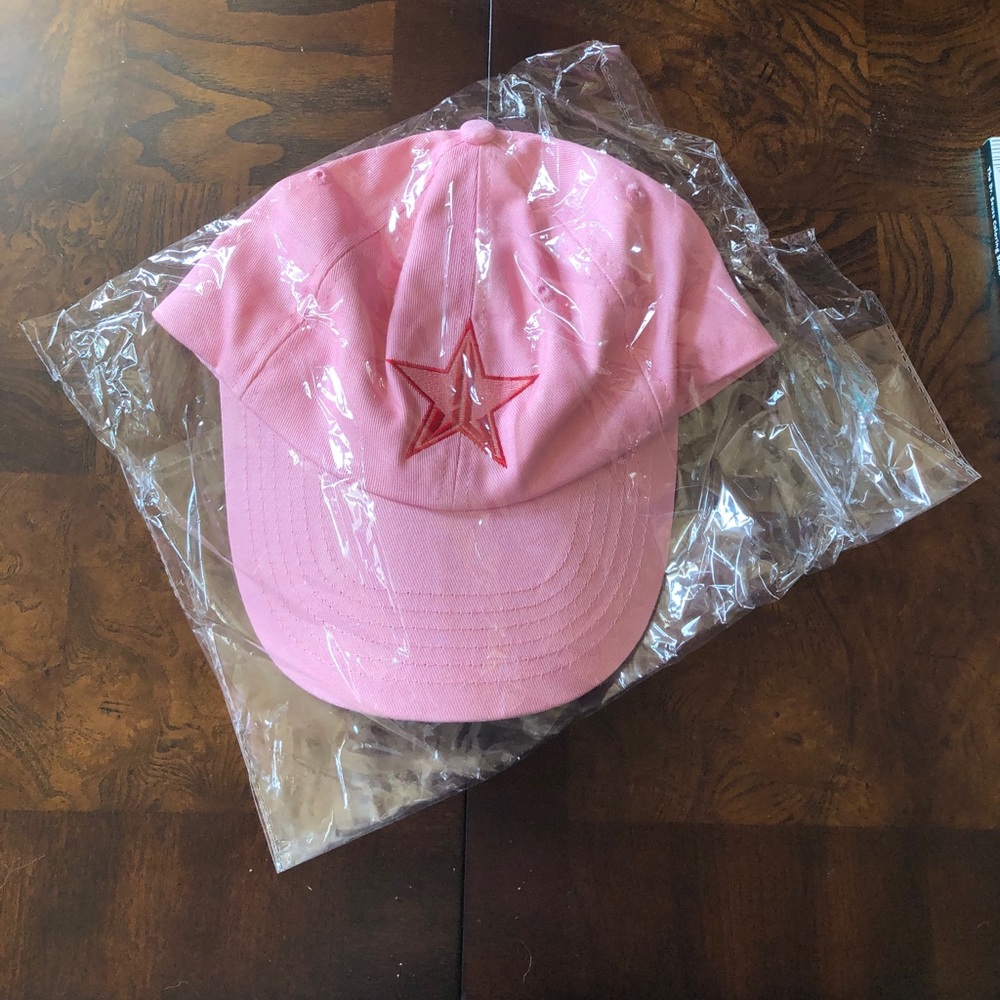 Jeffree Star Valentine’s Day Dad Hat